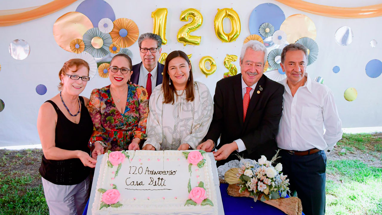 Casa Betti, 120 Aniversario